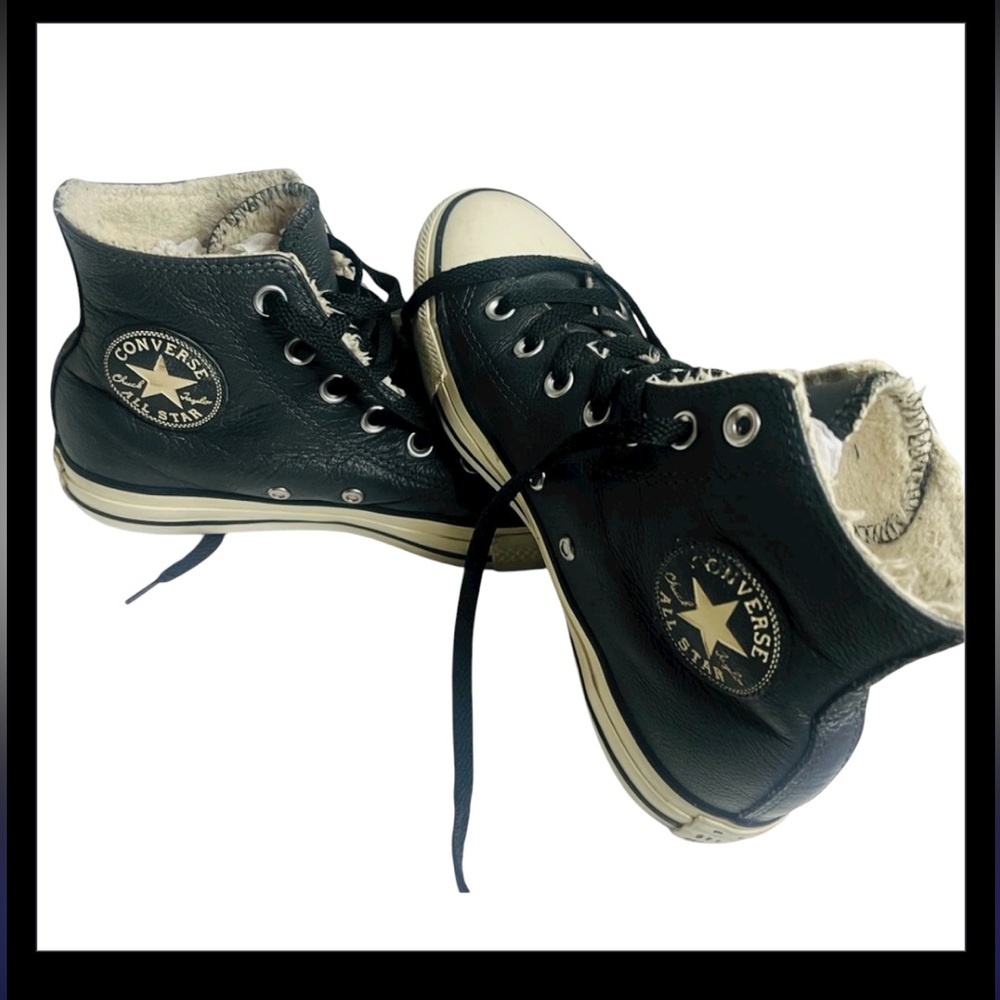CONVERSE Chuck Taylor All Star Classic Black Leather High-Tops